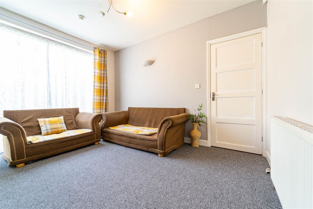 Property photo 3 of 17 Fas03956.Jpg