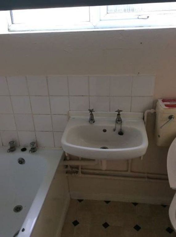 Property photo 3 of 3