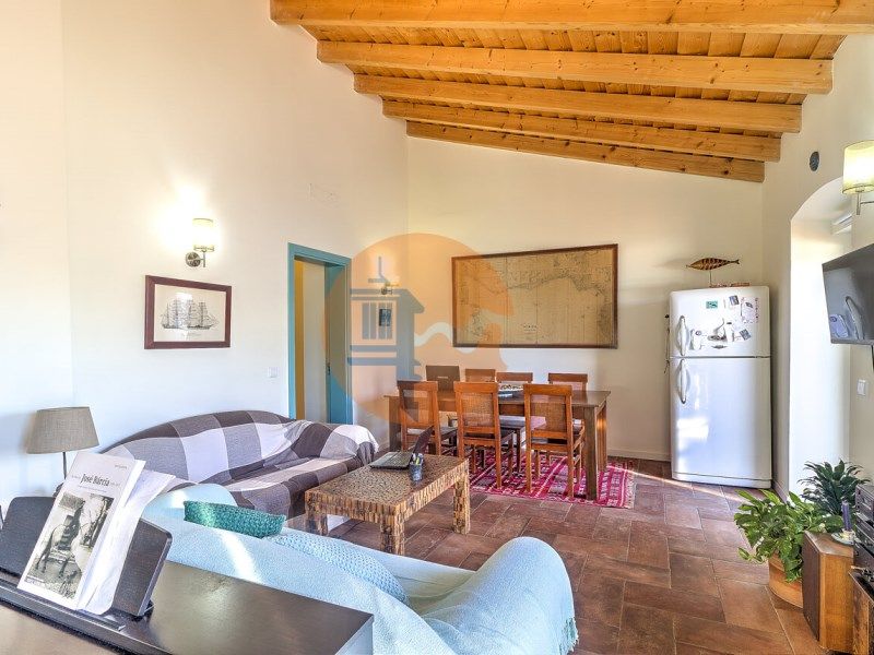 Property photo 3 of 97