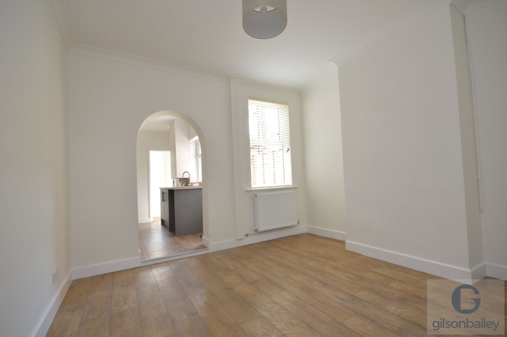 Property photo 3 of 10 Dsc_0311