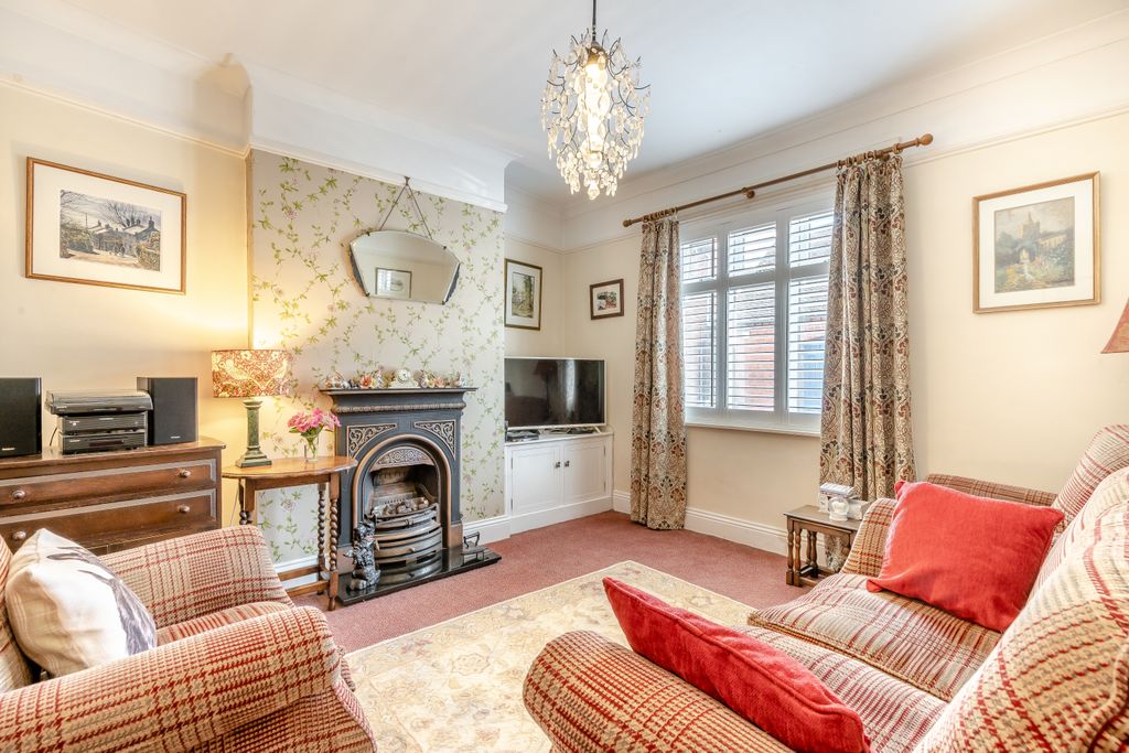 Property photo 2 of 15 Image (44).Jpg