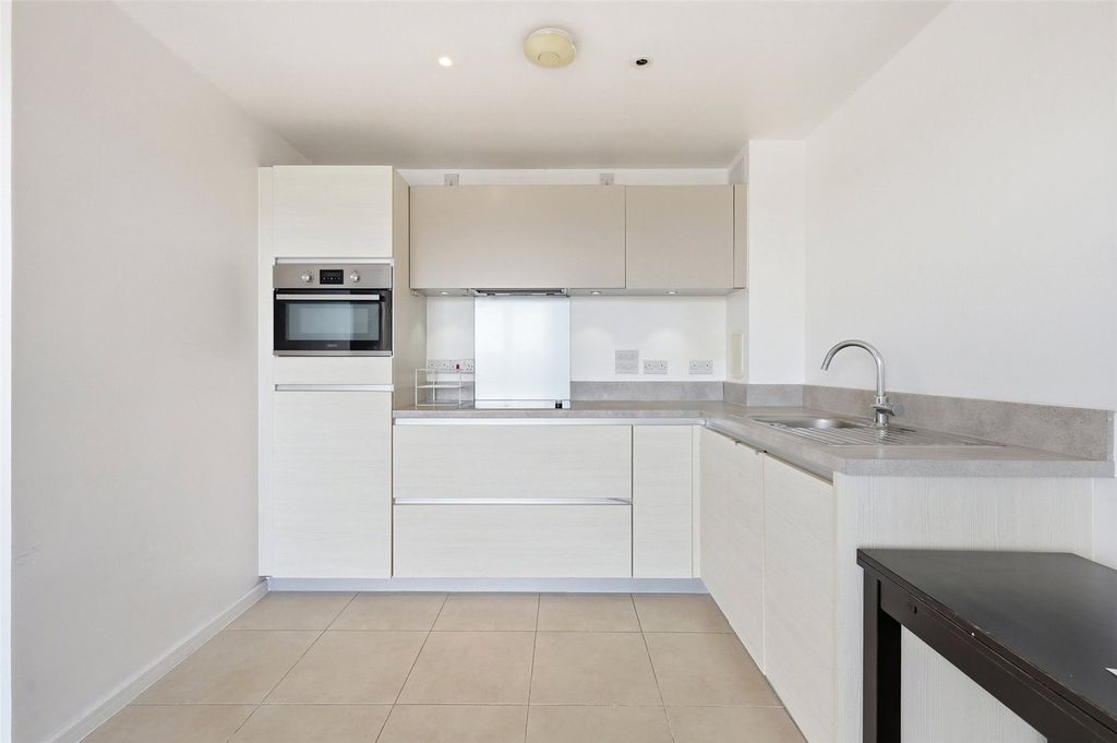 Property photo 2 of 12 Picture No. 06
