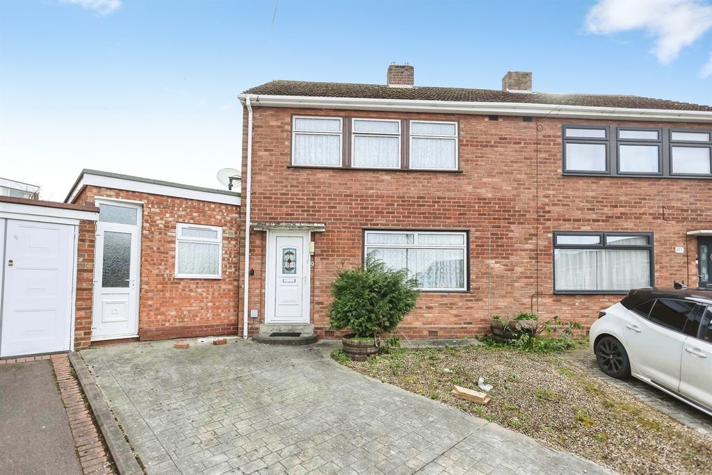 Property photo 1 of 21