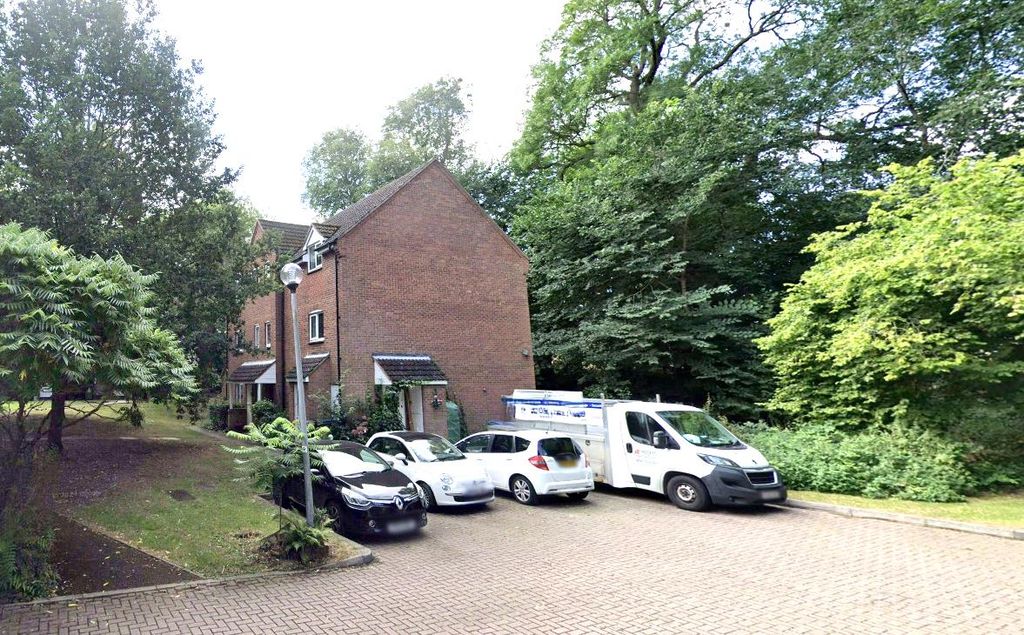 Property photo 1 of 3 Image