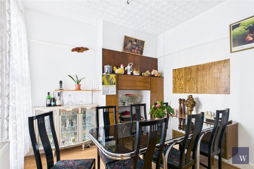 Property photo 3 of 13 Picture No. 04