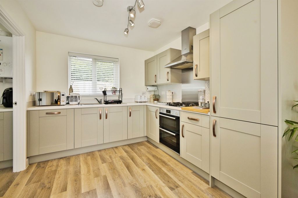 Property photo 3 of 18
