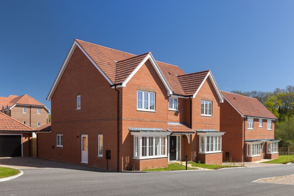 Property photo 1 of 14 5 Bedroom Homes For Sale Newbury