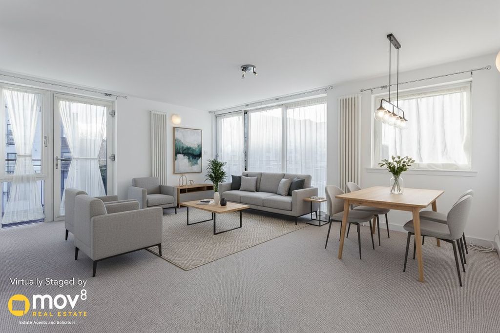 Property photo 2 of 32