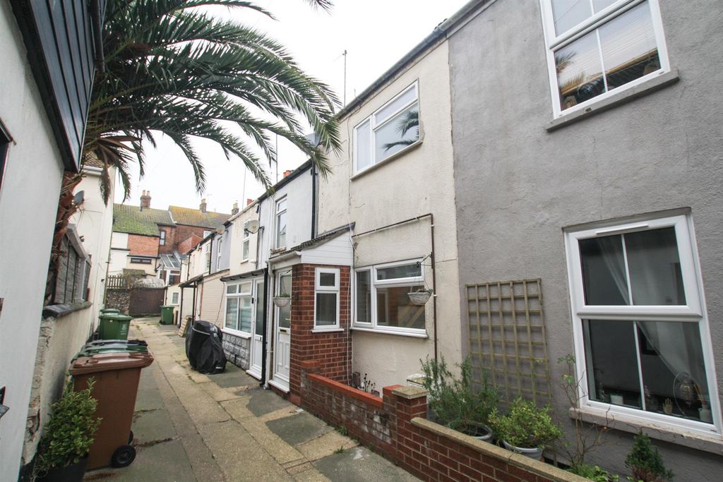 Property photo 1 of 10 Img_2150.Jpg