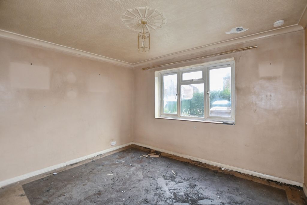 Property photo 2 of 18 27 Maddocks Close, Sidcup, Da14 5Jh