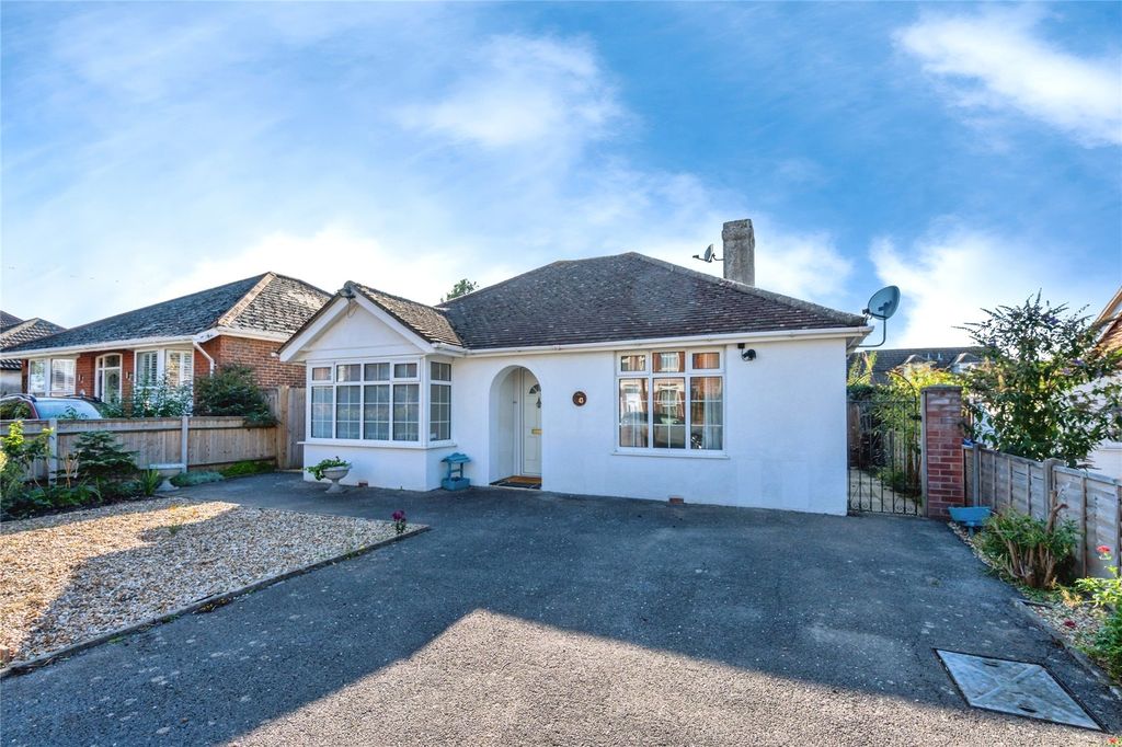 Property photo 1 of 19 Picture No. 17