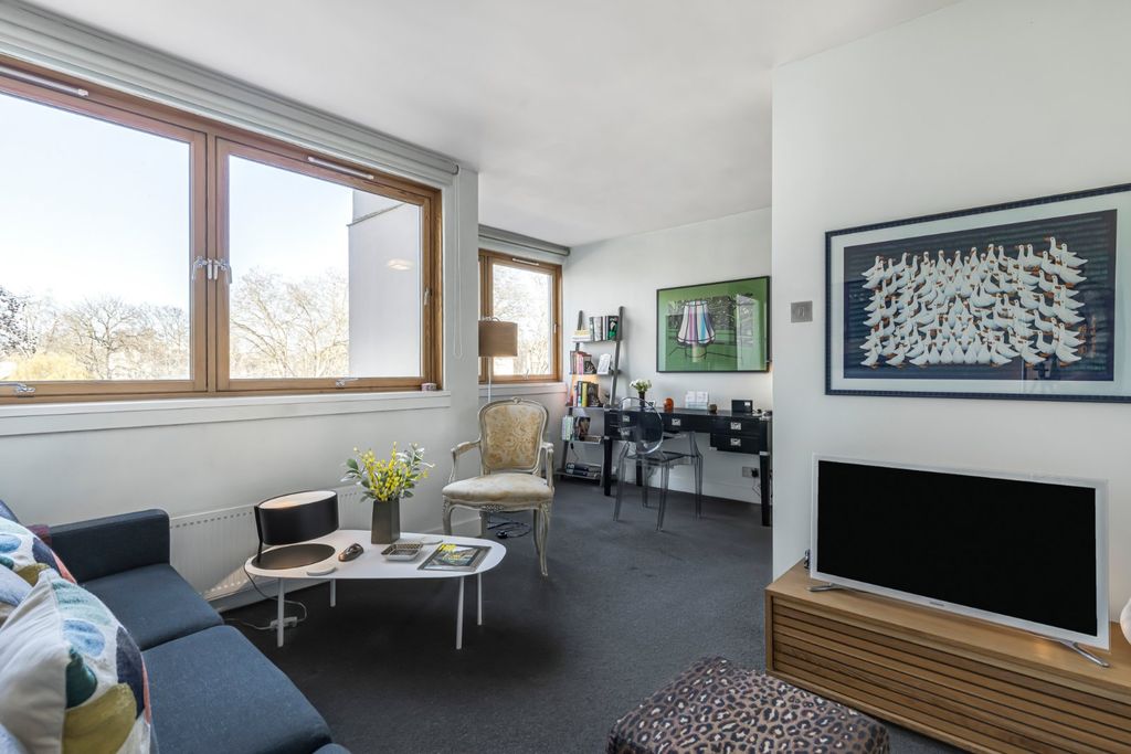 Property photo 3 of 16 Picture No. 15