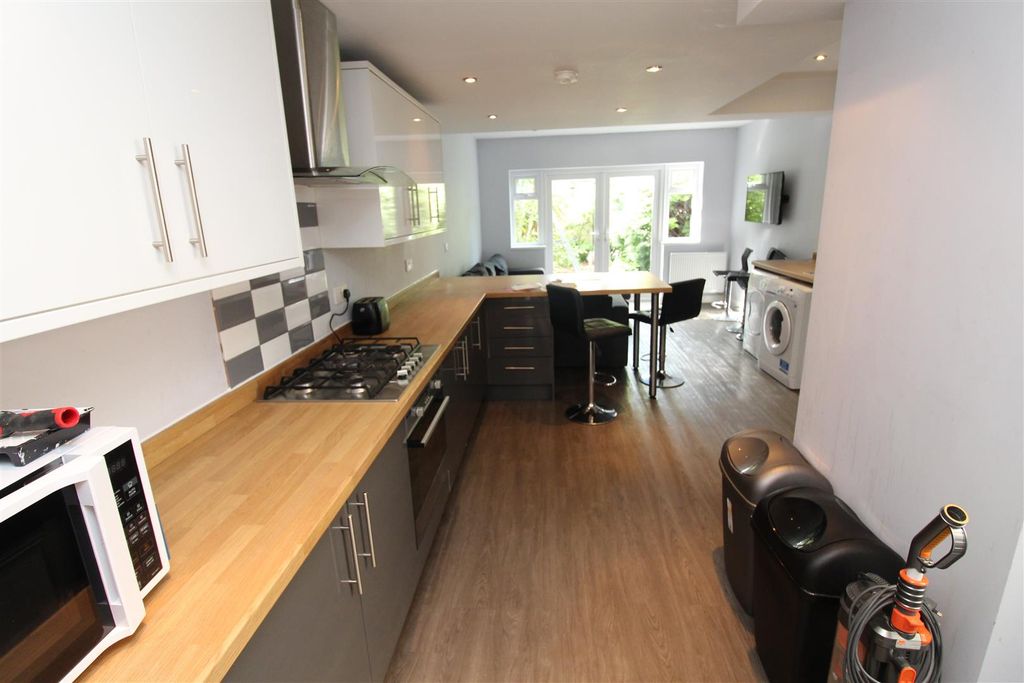 Property photo 1 of 13 Img_2296.Jpg