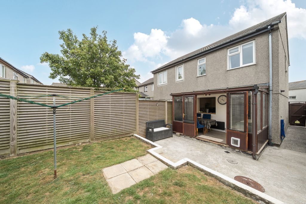 Property photo 2 of 17 1498743-3-6A676Dd...