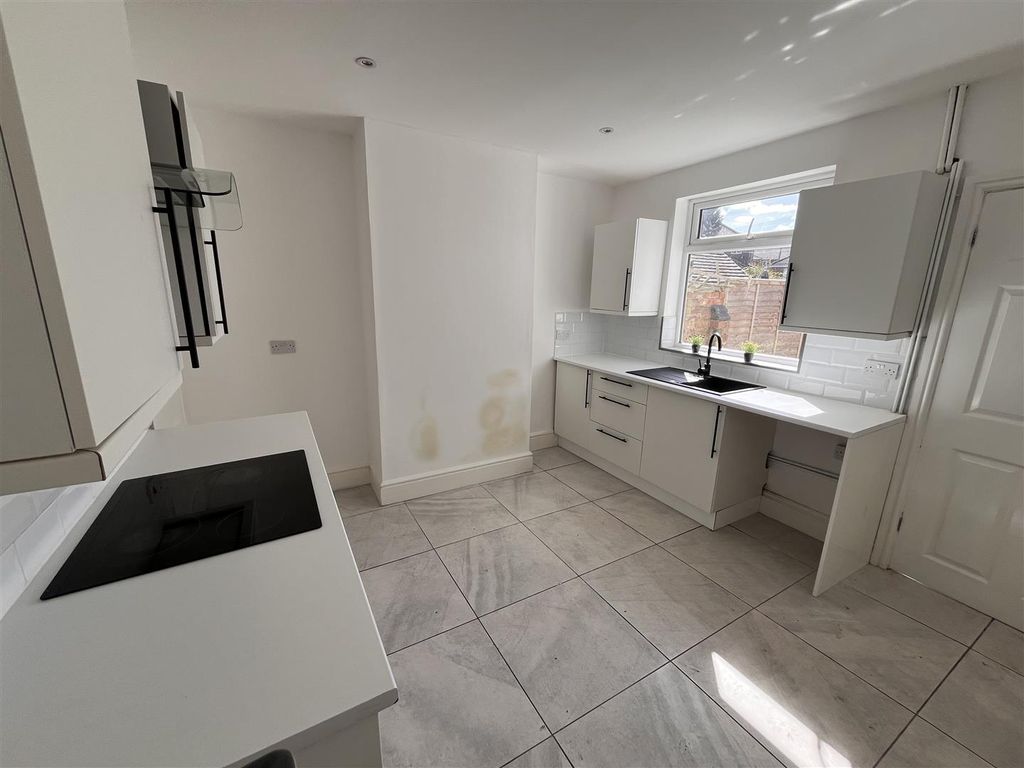 Property photo 2 of 13 Img_7853.Jpg