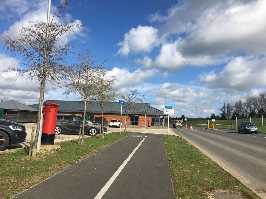 Property photo 2 of 6 Photo 2