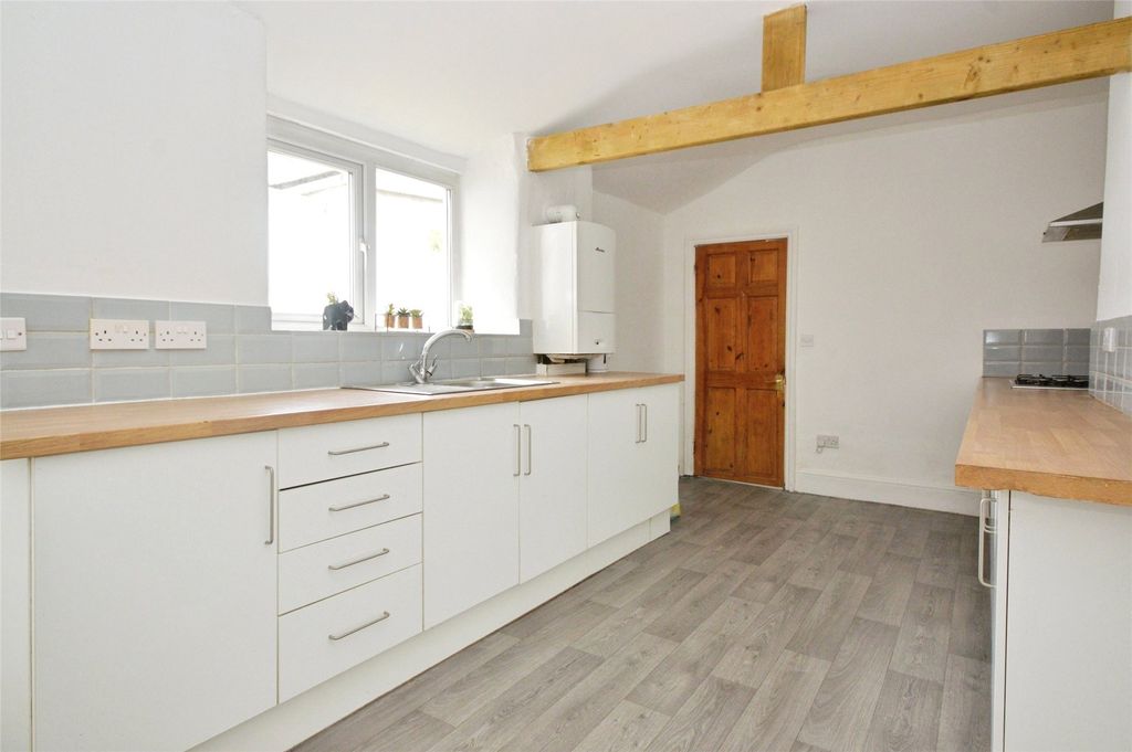 Property photo 2 of 12 Picture No. 03