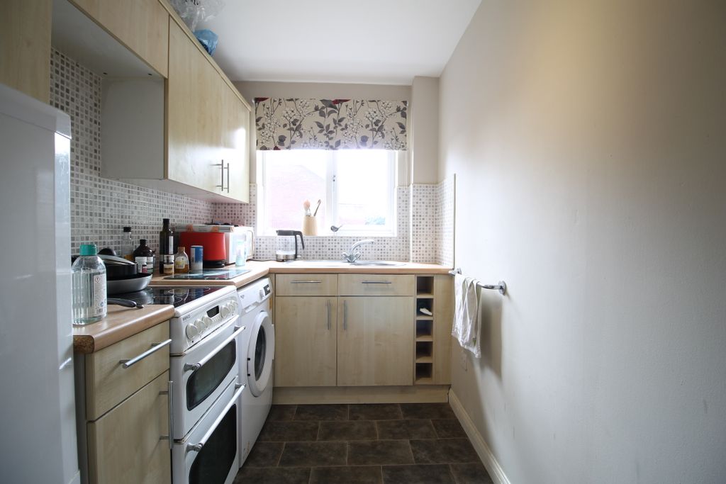 Property photo 2 of 3