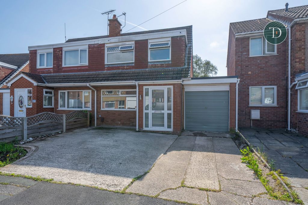 Property photo 1 of 25