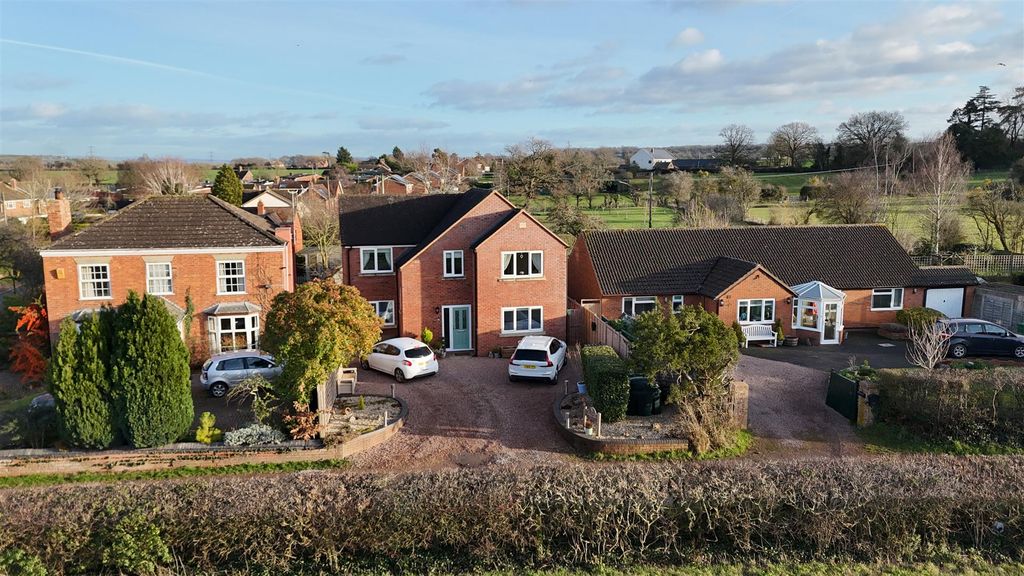 Property photo 1 of 27