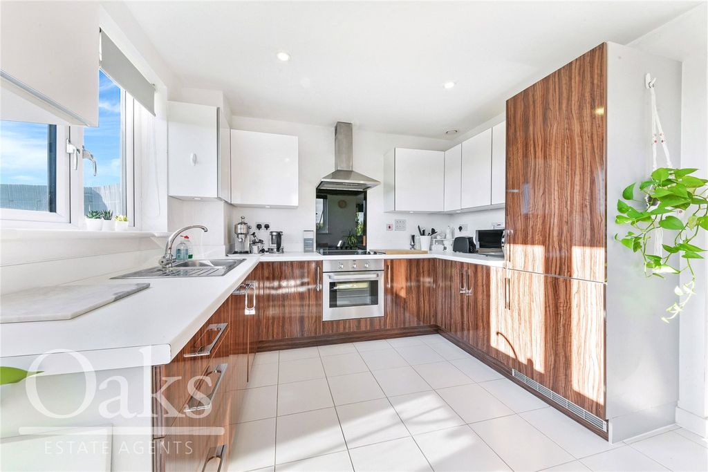 Property photo 3 of 10 Picture No. 01