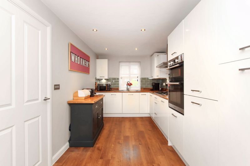 Property photo 3 of 22 Photo 5