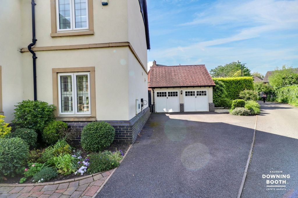 Additional image 31 of 4 bed detached house for saleHalfpenny Lane, Lichfield WS13