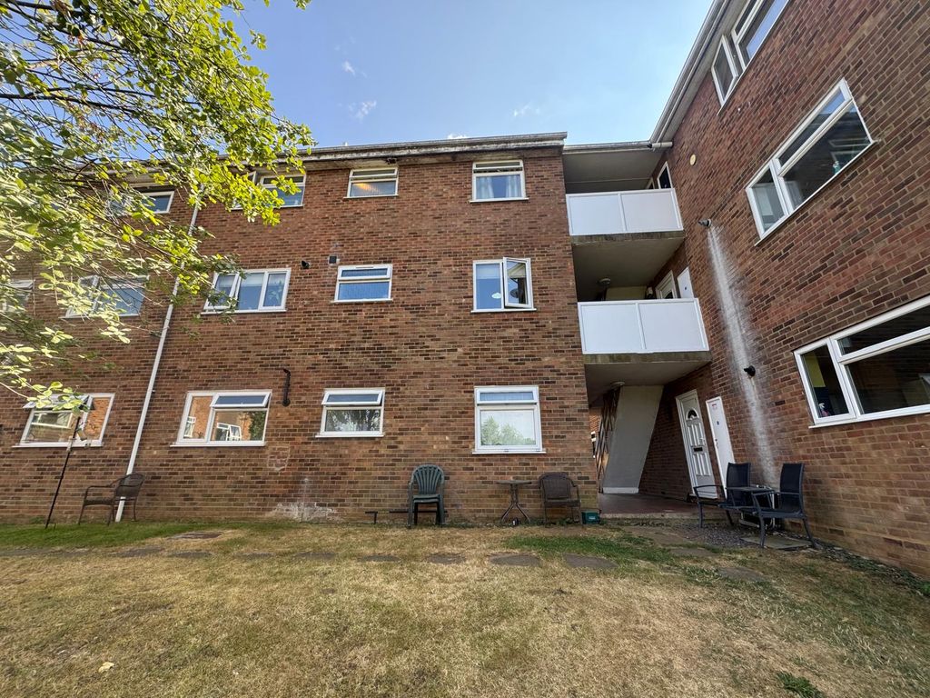 Property photo 1 of 1