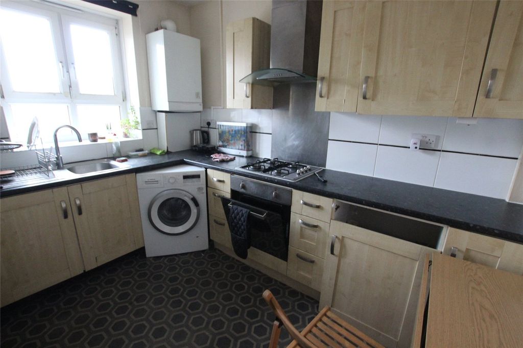 Property photo 2 of 9 Picture No. 08