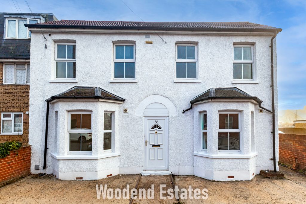 Property photo 1 of 27