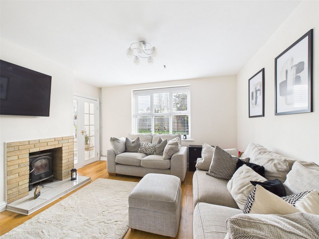 Property photo 2 of 12 Picture No. 01