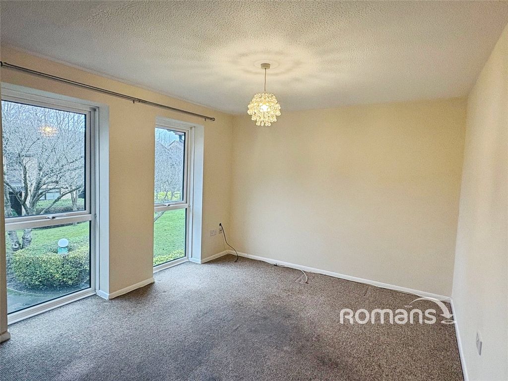 Property photo 1 of 6 Picture No. 08