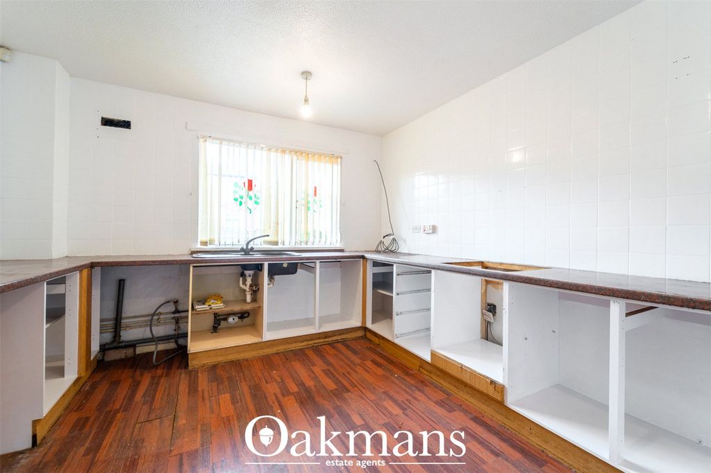 Property photo 3 of 22 Picture No. 29