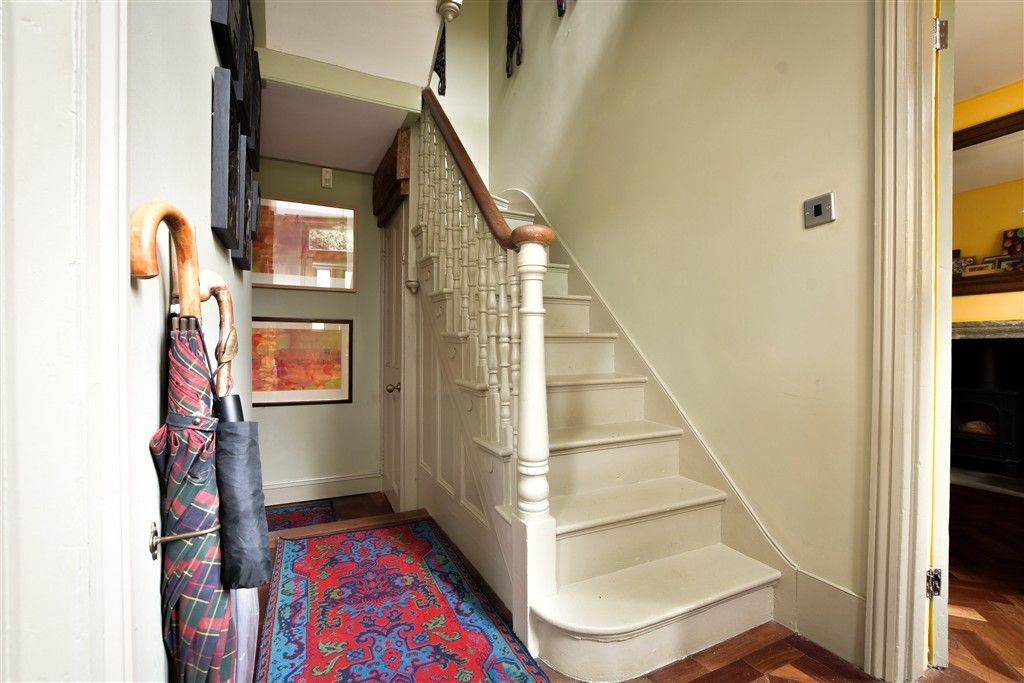 Property photo 3 of 25 Hallway