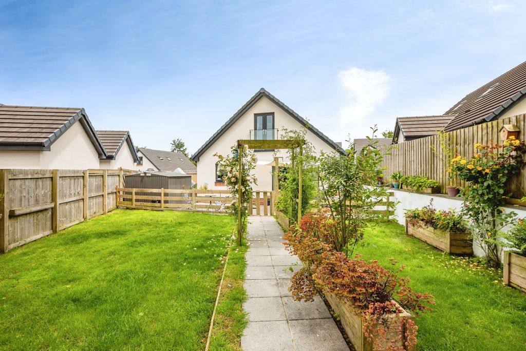 3 bed bungalow for saleCwrt Dolwerdd, Boncath, Pembrokeshire SA37 photo 5