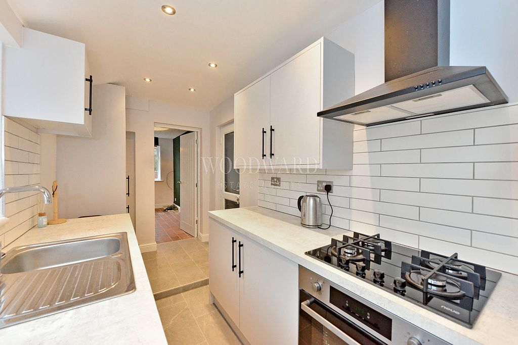 Property photo 2 of 11 Kitchen