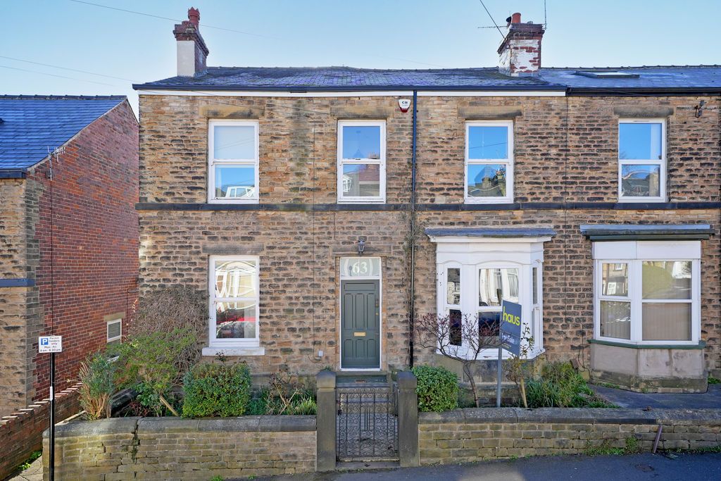 Property photo 2 of 35 Front Of House