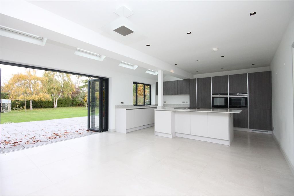 Property photo 2 of 21 Kitchen Dining Room.Jpg