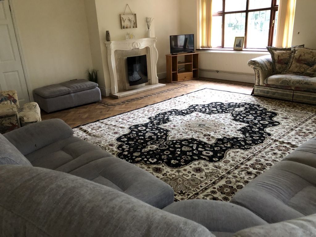 Property photo 2 of 12