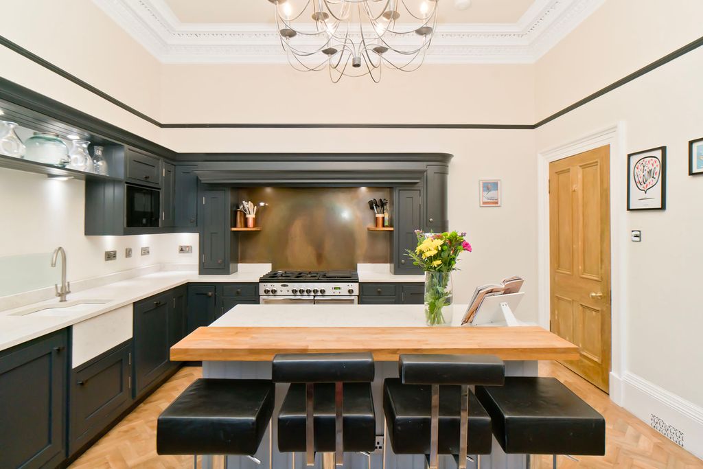 Additional image 4 of 3 bed flat for saleMerchiston Crescent, Edinburgh EH10