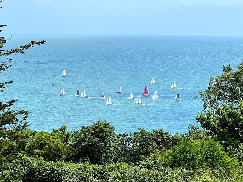 Property photo 2 of 21 Picture No. 27