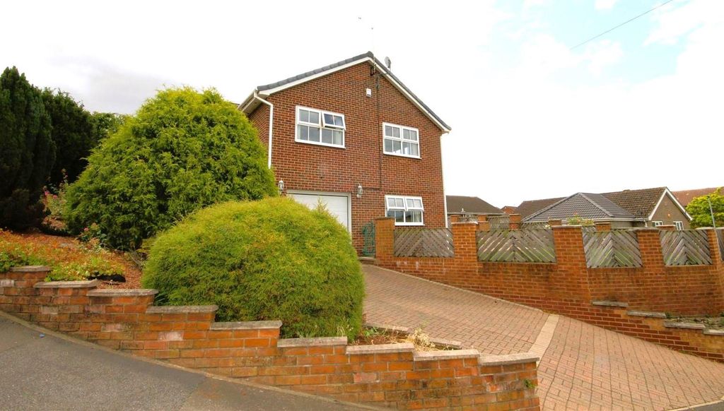 Property photo 1 of 21 Bexhill Close (Image 1).Jpg