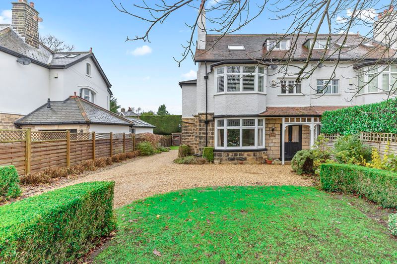 Property photo 2 of 47 Photo 4