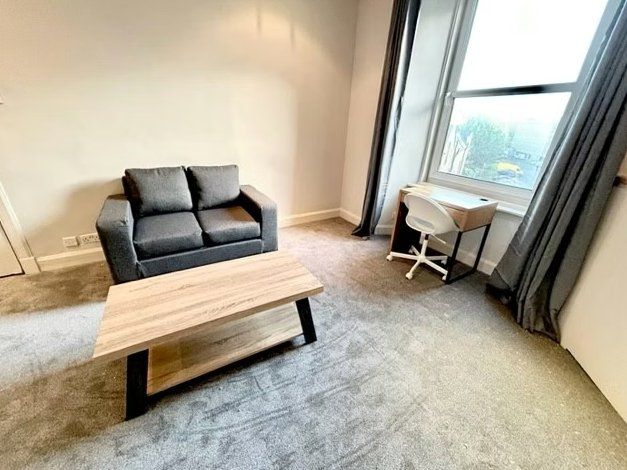 Property photo 2 of 7 Photo 2