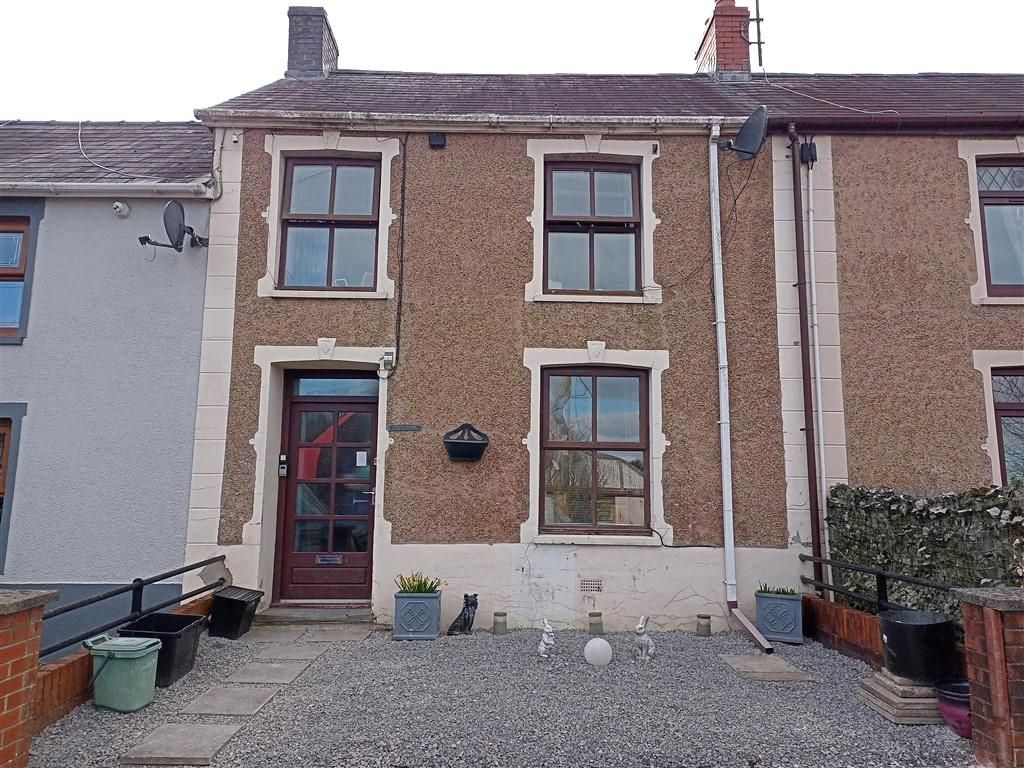 Property photo 1 of 18 Main Front View