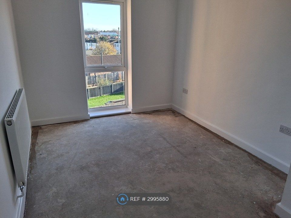 Property photo 3 of 6