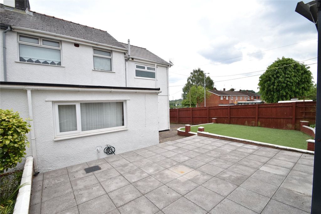 Property photo 2 of 18 Picture No. 03