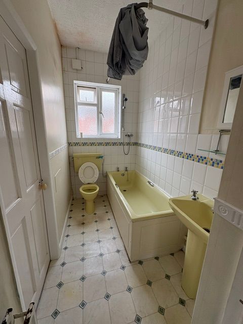 Property photo 3 of 5