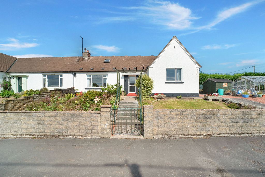 Property photo 1 of 26