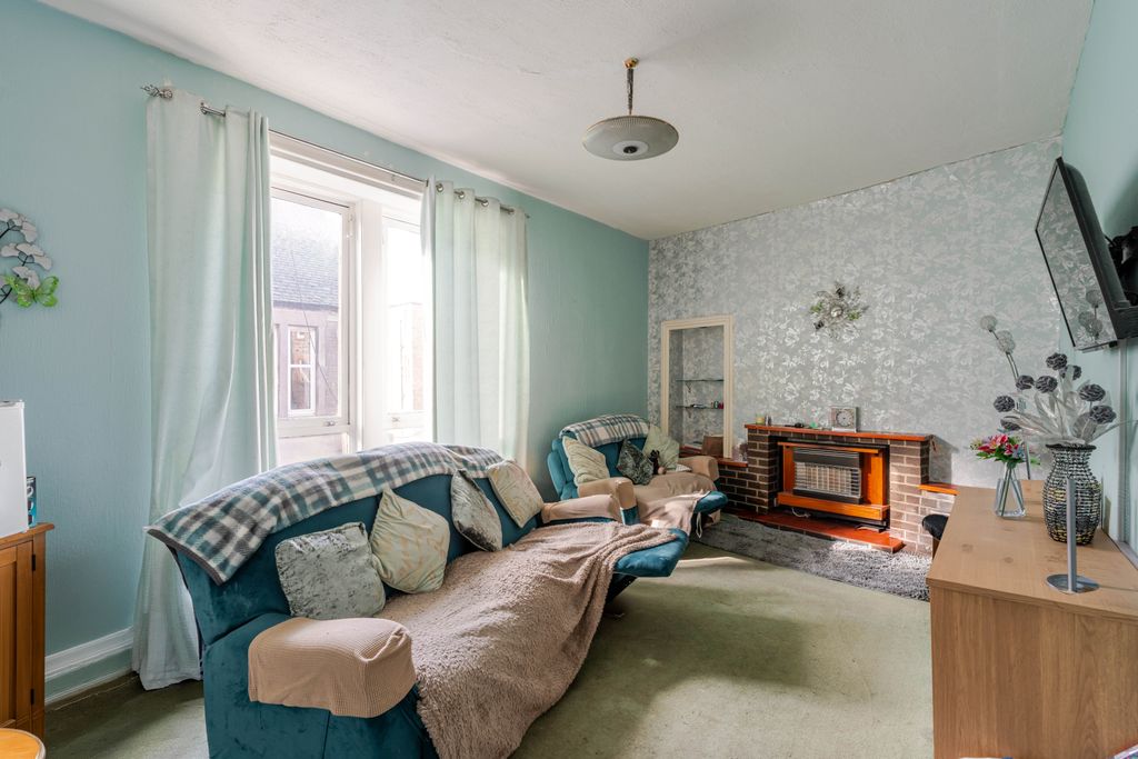 Property photo 2 of 19 Property Image 2